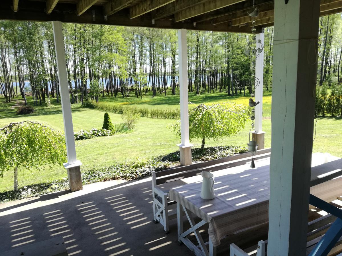 Lakeshore House Dvarcenai  Exterior photo